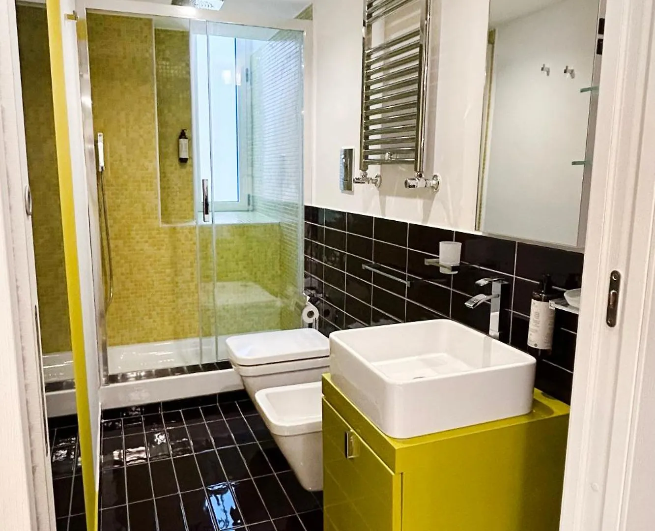 Dimora Bernini Apartment Naples