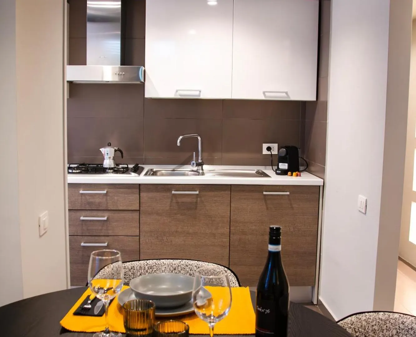 Dimora Bernini Apartment Naples 0*,